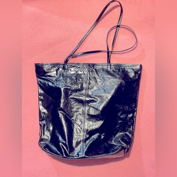 ANTHROPOLOGIE LATIGO LEATHER 🖤NORA BAG BLACK SCALLOPED LARGE TOTE NEW🎁 - Picture 5 of 8